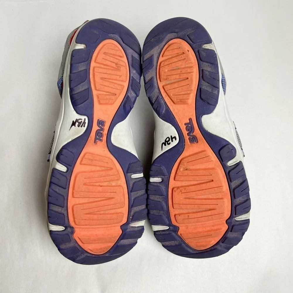 Teva Girls Manatee Sport Sandal Size 6